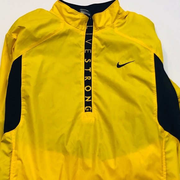 nike livestrong windbreaker